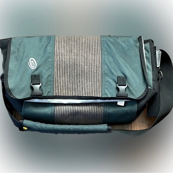 Timbuk2 Messenger Bag - Picture 5 of 6